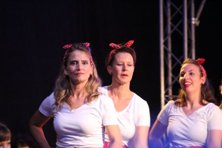 Grease0033.JPG